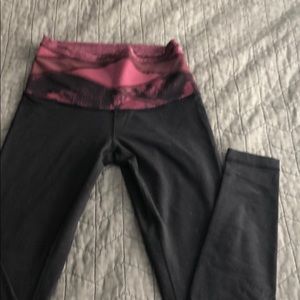 Lululemon leggings. Size 6. Some pilling.